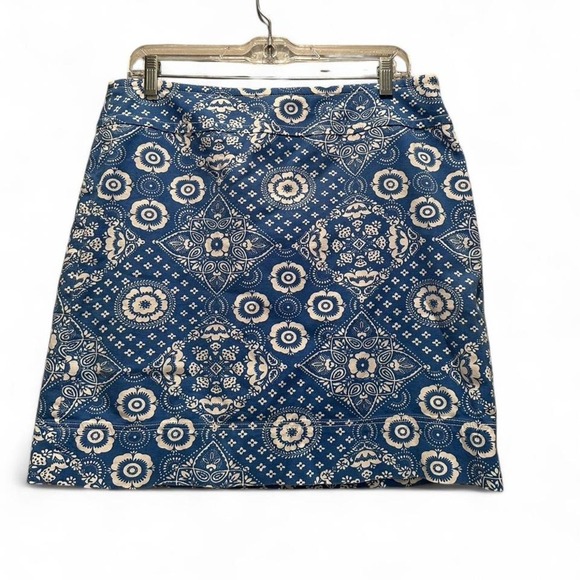 Talbots Blue Floral Bandana Mini Pencil Skirt Sz 10 - Picture 1 of 7